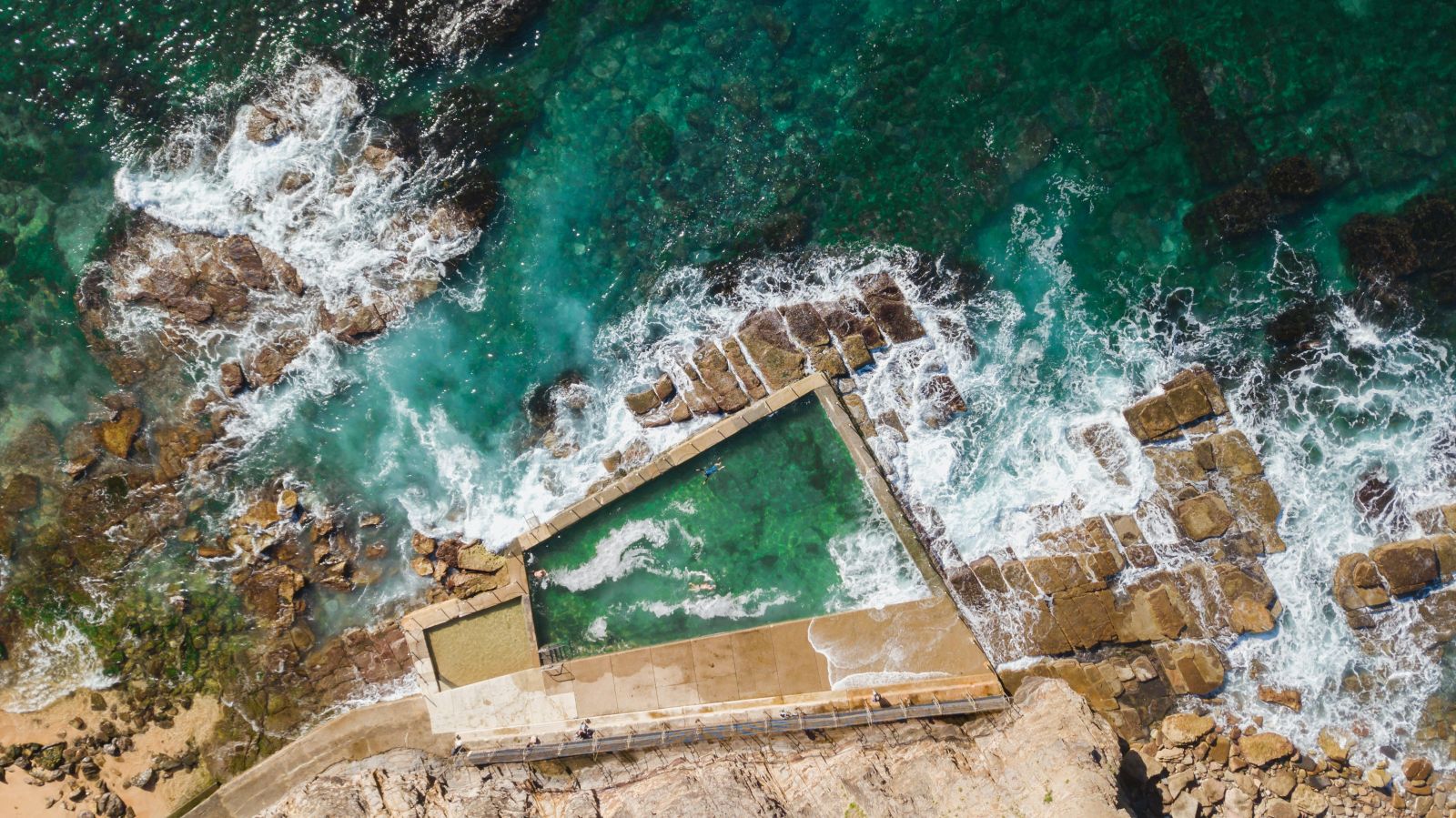 piscine nature mer